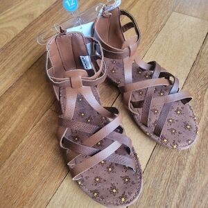 Size 12 NWT Carter's Brown Strappy Sandals Zipper In Back